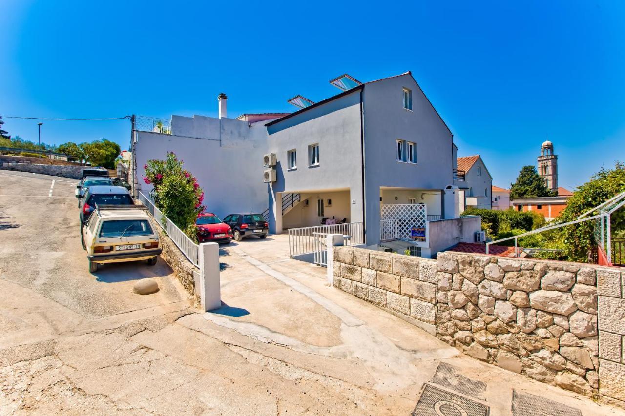 Apartments Hruban Hvar Town Exterior foto